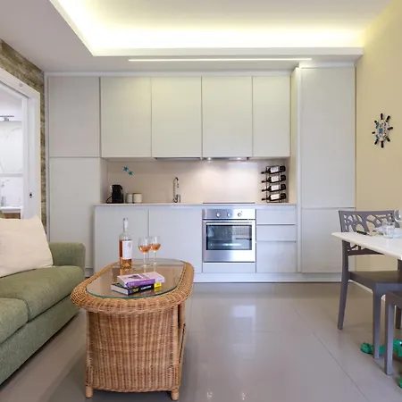 Relax With Jacuzzi - 3 Min Walk From The